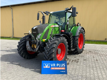 Farm tractor FENDT 724 Vario