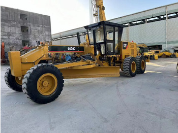 Grader CATERPILLAR 140K
