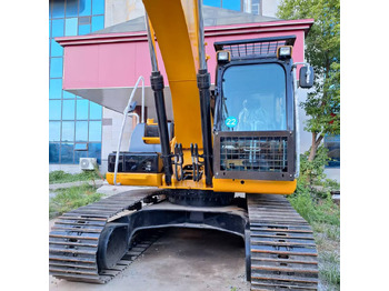 Crawler excavator CATERPILLAR 320D2