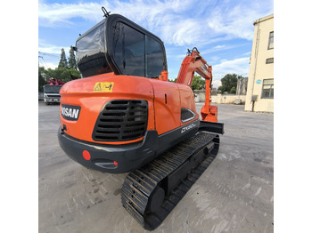 Crawler excavator DOOSAN DX60