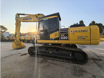 Crawler excavator Komatsu PC220-7: picture 3