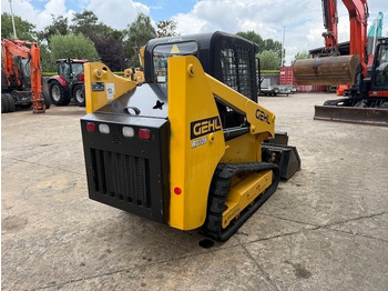 Crawler loader Gehl RT 105: picture 3