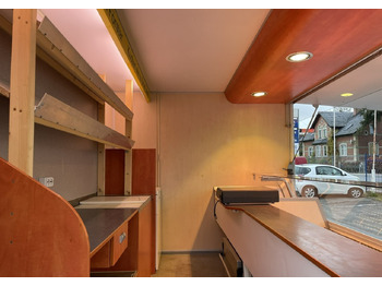 Vending truck Renault Master Autosklep wędlin Gastronomiczny Food Truck Foodtruck Sklep Borco 200: picture 5 Vending truck Renault Master Autosklep wędlin Gastronomiczny Food Truck Foodtruck Sklep Borco 200: picture 5