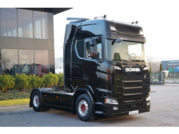 Tractor unit SCANIA S 500