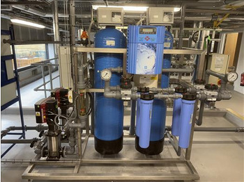 Food processing equipment