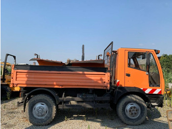 Snow removal vehicle Bucher BU 200: picture 3