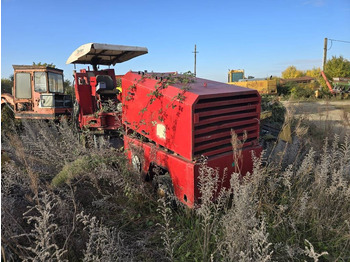 Asphalt paver WIRTGEN