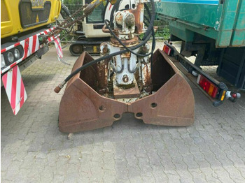 Clamshell bucket CATERPILLAR