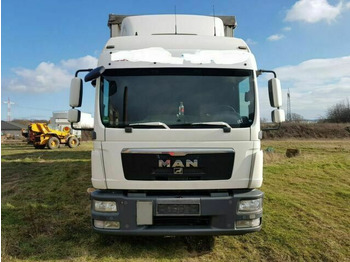 Curtainsider truck MAN TGL 8.240