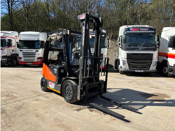 Diesel forklift DOOSAN