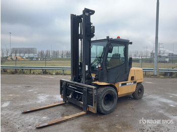Diesel forklift CATERPILLAR DP