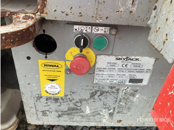 Scissor lift Skyjack SJ 4632 Scissor Lift: picture 5 Scissor lift Skyjack SJ 4632 Scissor Lift: picture 5