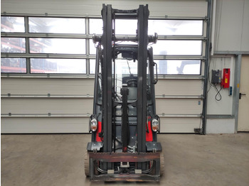 Electric forklift Linde E20PH-02-386-EVO: picture 3