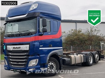 Container transporter/ Swap body truck DAF XF 480