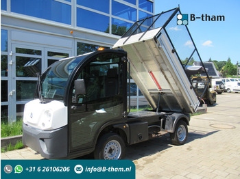 Tipper van