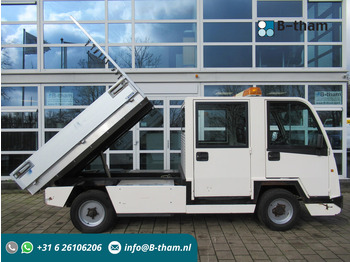 Tipper van