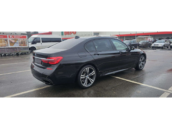 Sedan BMW 750: picture 5