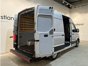 Interior photo 1: Small van Volkswagen Crafter 2.0 TDI L3H3 / Euro 6 / Airco / Cruise Control / 3-Zits / 67.200 KM !! / BPM VRIJ !!