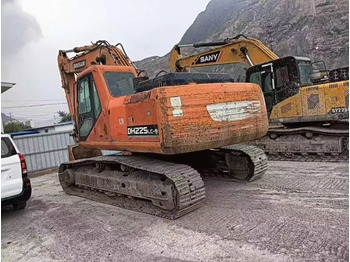 Crawler excavator Doosan DH225LC-9: picture 3