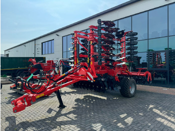 Soil tillage equipment KUHN