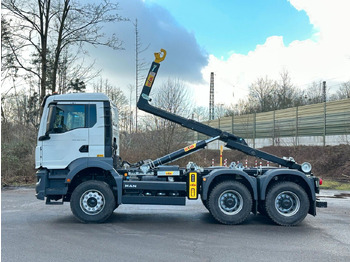 Leasing of  MAN TGS 33.440 6x4 Euro6e Abrollkipper Hyva MAN TGS 33.440 6x4 Euro6e Abrollkipper Hyva: picture 3