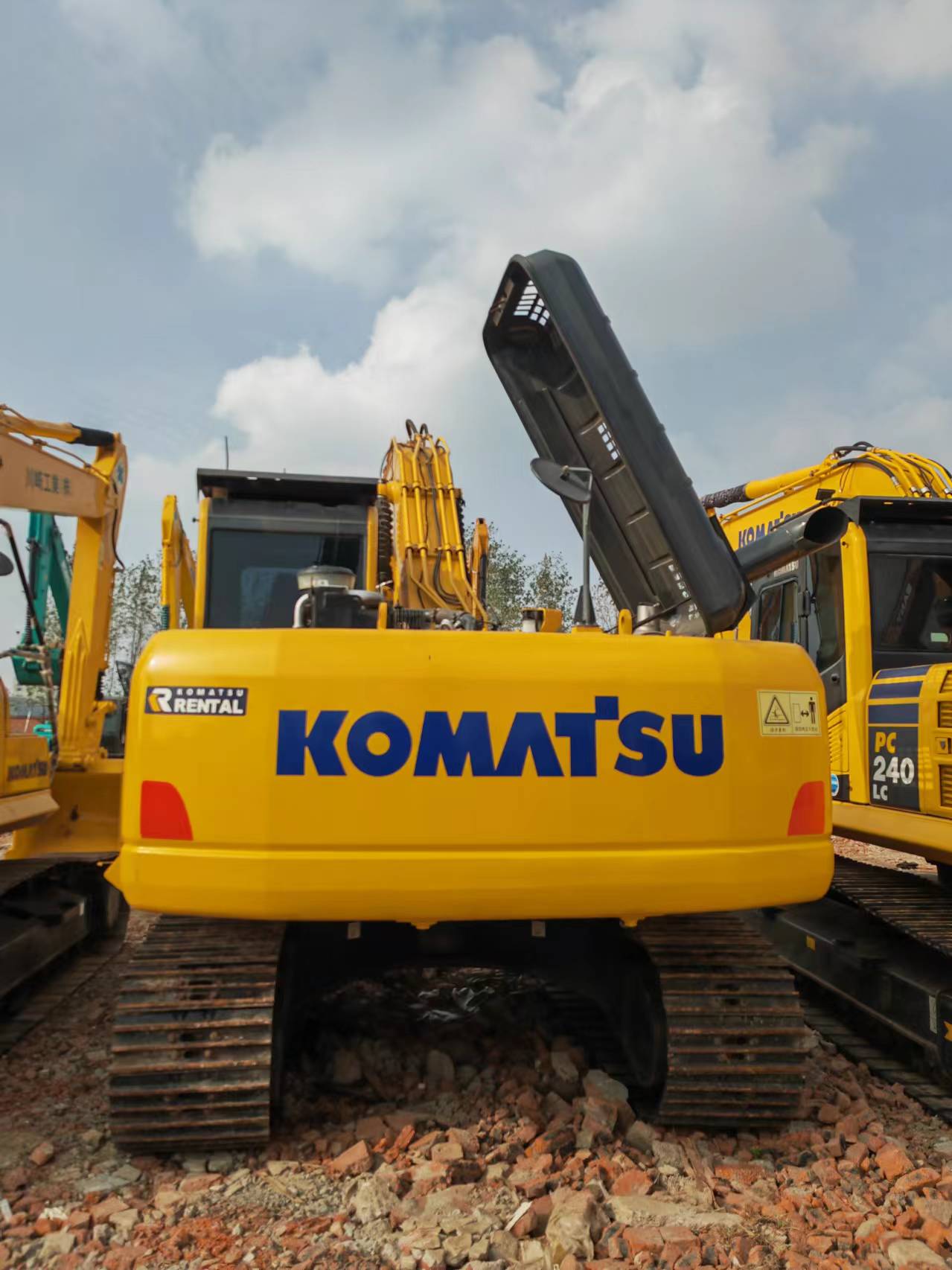 Crawler excavator KOMATSU PC200: picture 5 Crawler excavator KOMATSU PC200: picture 5