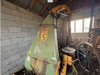 Hay and forage equipment