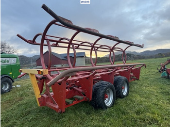 Hay and forage equipment 2011 Keltec round bale trailer: picture 3