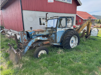 Farm tractor FORD