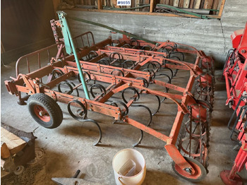 Soil tillage equipment KVERNELAND