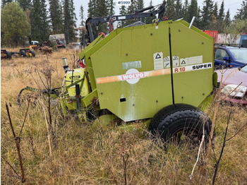 Hay and forage equipment