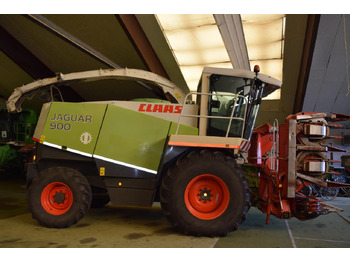 Forage harvester CLAAS Jaguar 900: picture 2