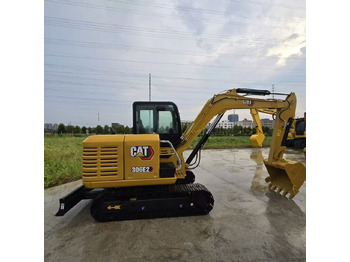 Mini excavator Caterpillar 306E2: picture 3