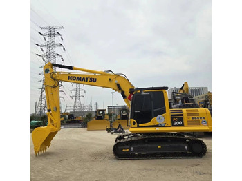 Crawler excavator Komatsu PC200-8: picture 3