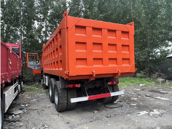 Tipper SINOTRUK HOWO: picture 2