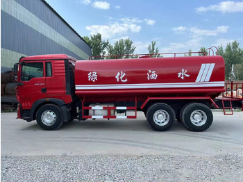 Tank truck SINOTRUK HOWO