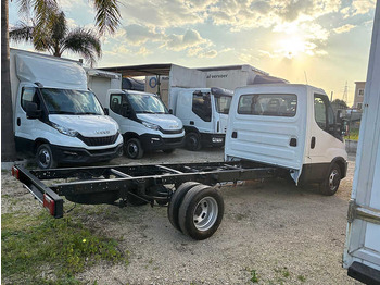 Commercial vehicle Iveco Daily 35c16: picture 3