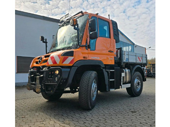 Tipper UNIMOG