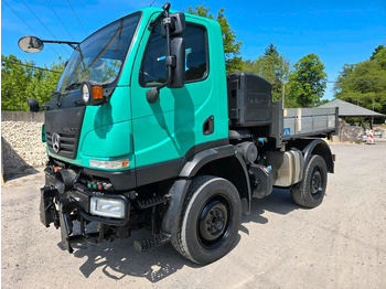 Dropside/ Flatbed truck UNIMOG U20