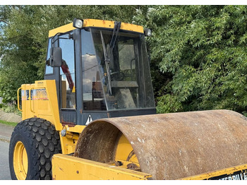 Leasing of  Caterpillar * Walec Drogowy CAT CS-563 * Caterpillar * Walec Drogowy CAT CS-563 *: picture 4