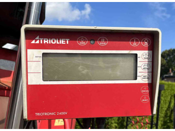 Forage mixer wagon Trioliet Gigant 900 voermengwagen zelfladend Voermachines: picture 5