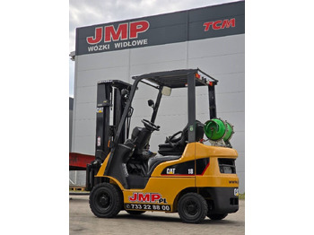 LPG forklift CATERPILLAR GP