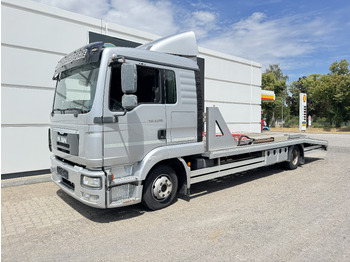 Autotransporter truck MAN TGL 8.220