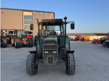 Farm tractor Fendt 307c 2wd: picture 4