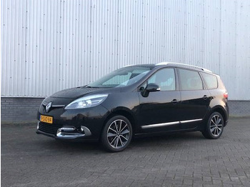 Car RENAULT