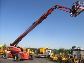 Telescopic boom JLG