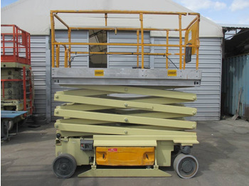 Scissor lift JLG
