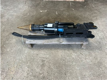 Log splitter Fendeuse à bois pour minipelle: picture 2 Log splitter Fendeuse à bois pour minipelle: picture 2