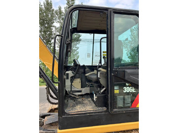 Crawler excavator CATERPILLAR 306E2: picture 3