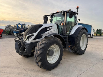 Farm tractor VALTRA T-series